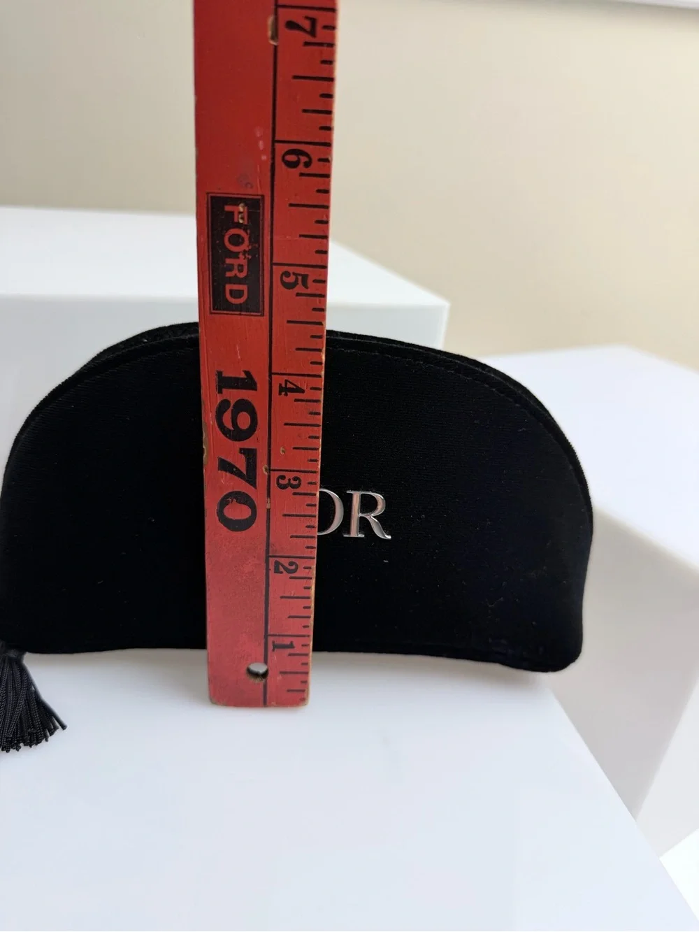Mini Dior Beauty Bag In Black Velvet